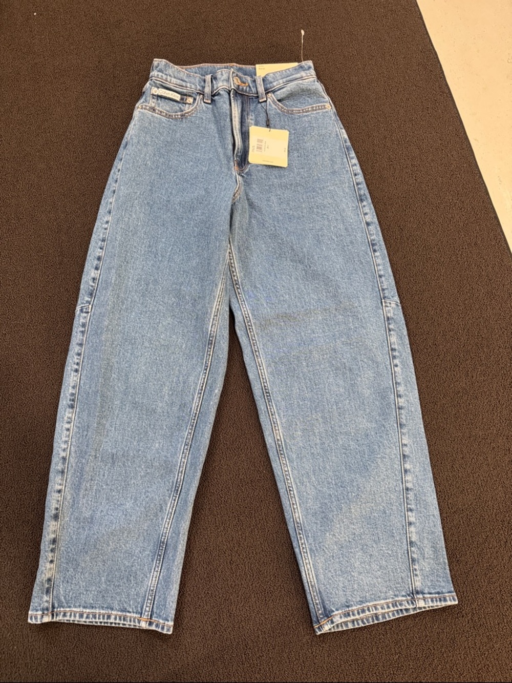 Calvin Klein Women's Straight Leg Jeans - Light Blue Wash